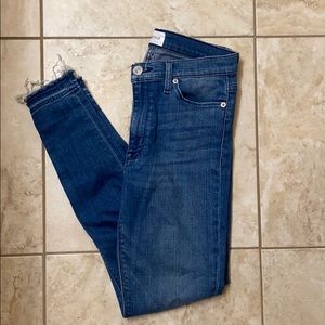 Hudson Barbara raw hem skinny jeans 27